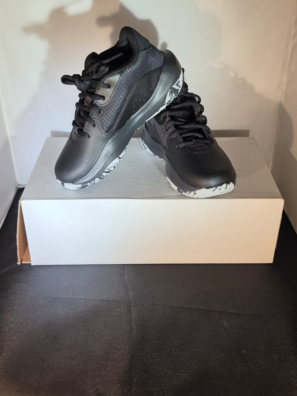 Under Armour Black Low-Top Sneakers with Marbled Soles